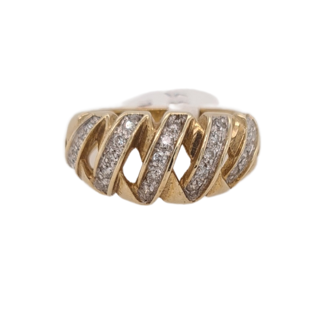 9ct Yellow Gold Diamond Ring